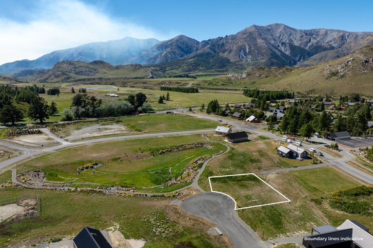 Photo of property in 18 Bevel Court, Castle Hill, 7580