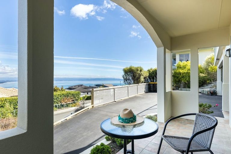 Photo of property in 12 Commodore Place, Britannia Heights, Nelson, 7010