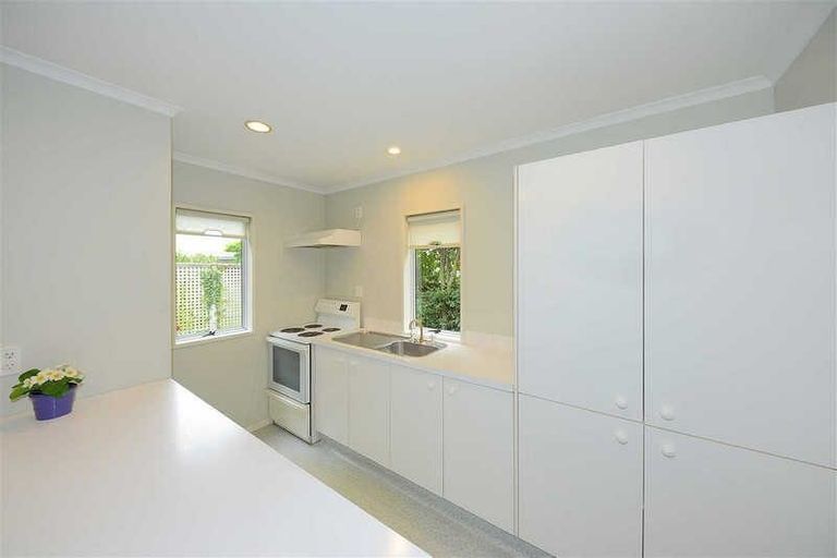 Photo of property in 1/7a Straven Road, Riccarton, Christchurch, 8011