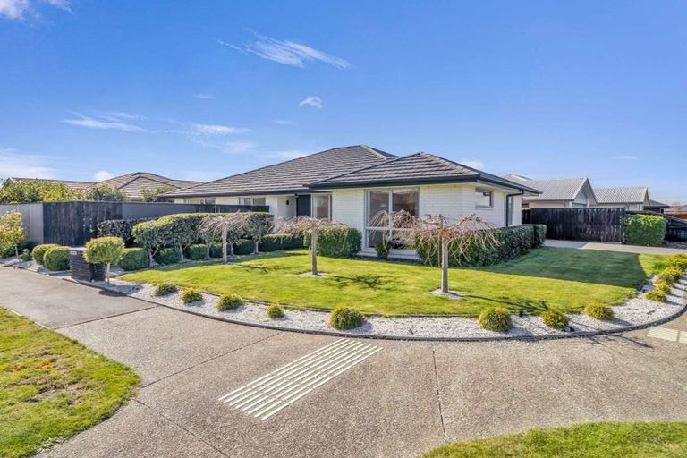 Photo of property in 75 Aviemore Drive, Marshland, Christchurch, 8083
