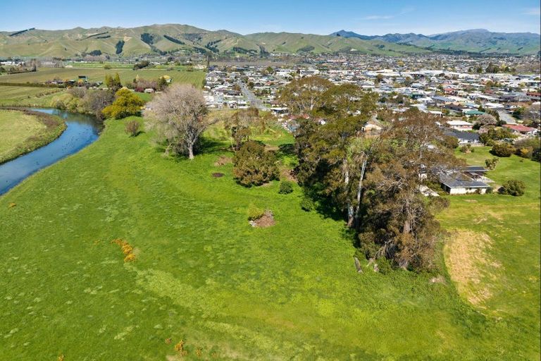 Photo of property in 55 Park Terrace, Blenheim, 7201