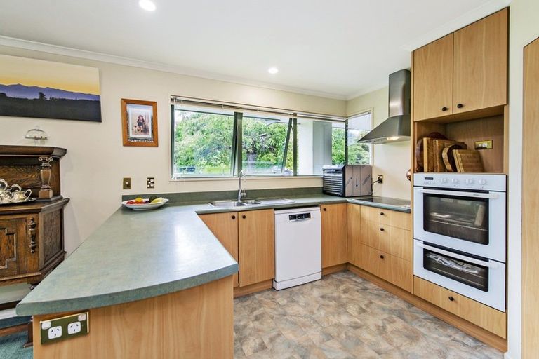 Photo of property in 62 High Street, Southbridge, 7602