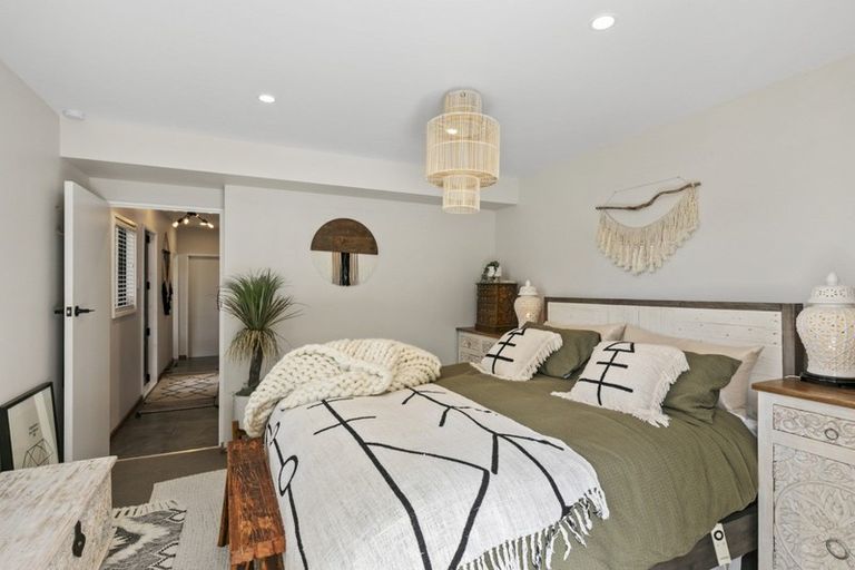 Photo of property in 85 Maungaraki Road, Korokoro, Lower Hutt, 5012