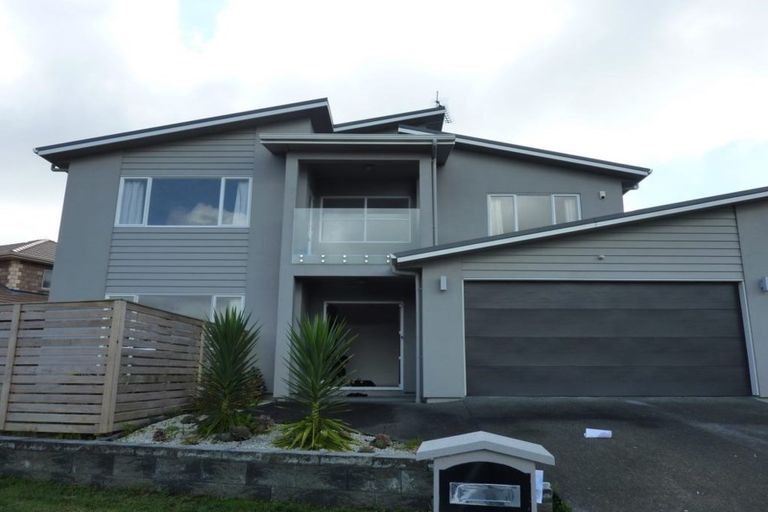 Photo of property in 10 Catlins Place, Fairview Heights, Auckland, 0632