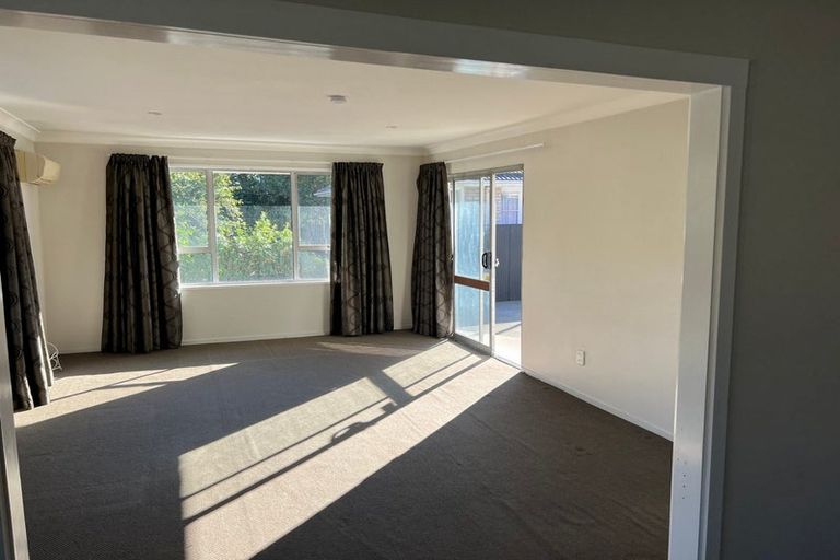 Photo of property in 1/51 Centaurus Road, Cashmere, Christchurch, 8022