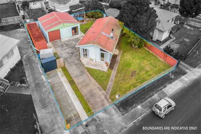 Photo of property in 24 President Avenue, Papakura, 2110