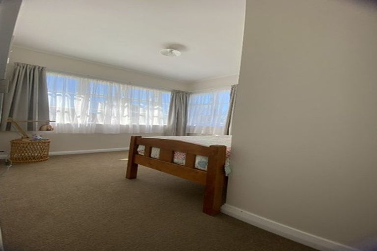 Photo of property in 22 Piko Crescent, Riccarton, Christchurch, 8041