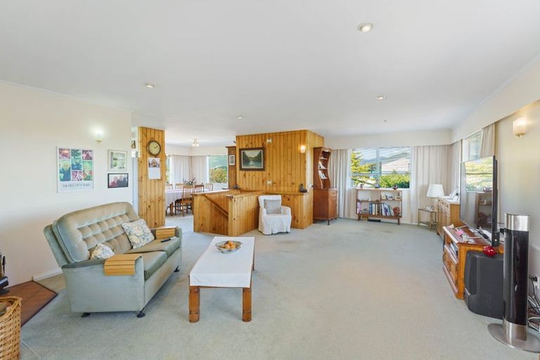 Photo of property in 10 Titoki Road, Waikanae Beach, Waikanae, 5036