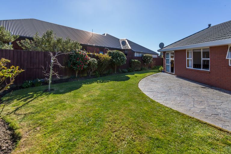 Photo of property in 57 Shenley Drive, Belfast, Christchurch, 8051