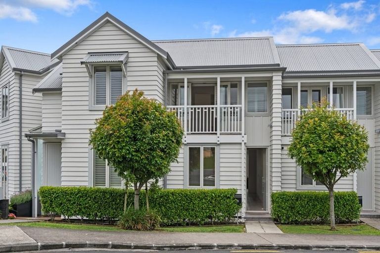 Photo of property in 8/83 Hinemoa Street, Birkenhead, Auckland, 0626