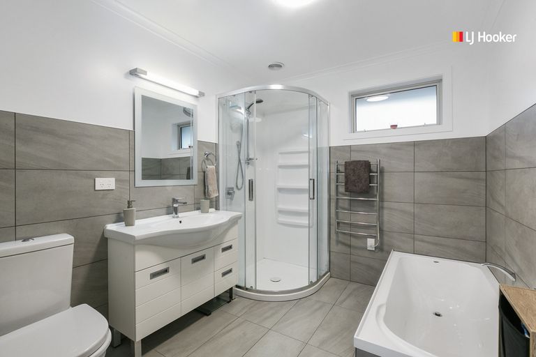 Photo of property in 7 Eastbank Street, Waverley, Dunedin, 9013