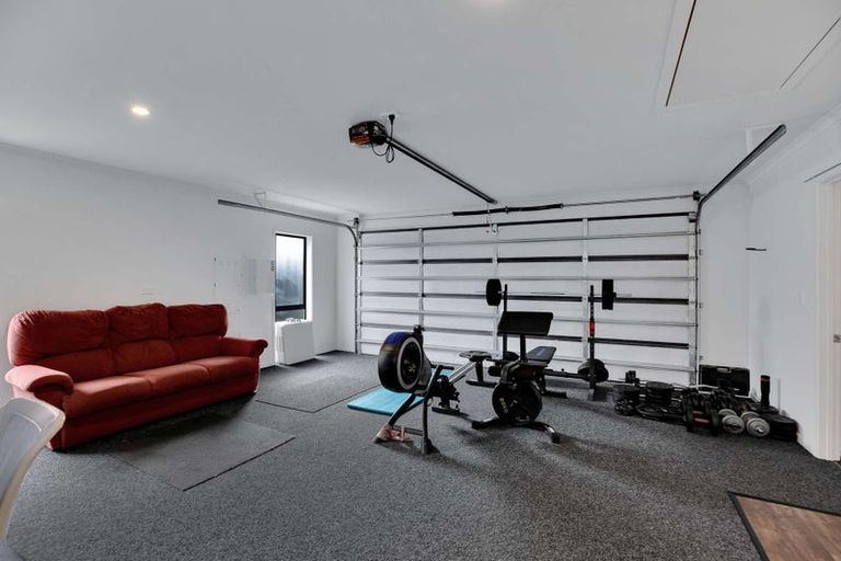 Photo of property in 5 Raranga Street, Marshland, Christchurch, 8083