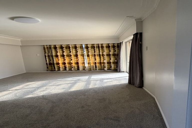 Photo of property in 2/35 Huia Road, Papatoetoe, Auckland, 2025