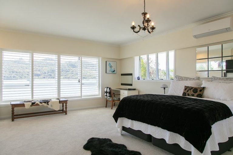 Photo of property in 25 Robinson Road, Whitianga, 3510