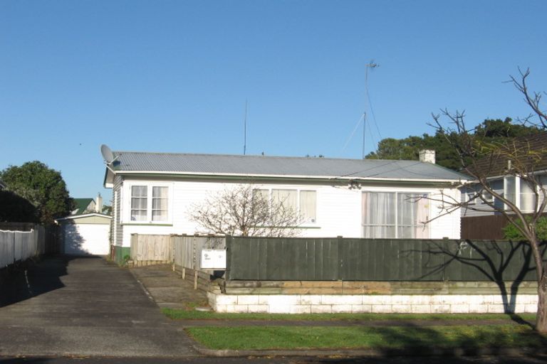 Photo of property in 2/9 Gloucester Road, Manurewa, Auckland, 2102