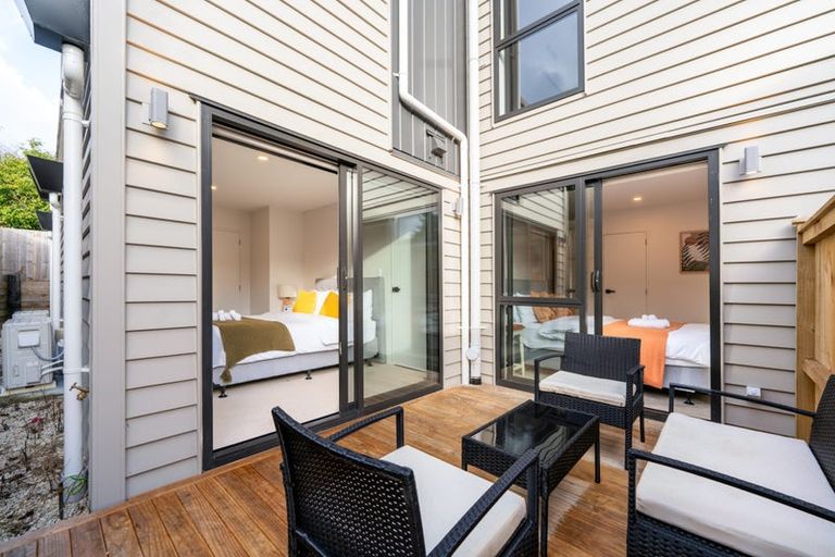 Photo of property in 7c Catalina Crescent, Forrest Hill, Auckland, 0620