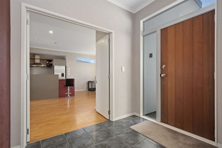 Photo of property in 10 Marick Place, Papamoa Beach, Papamoa, 3118