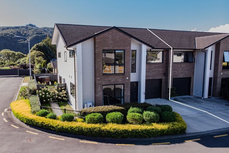 Photo of property in 9 Ashington Road, Silverstream, Upper Hutt, 5019