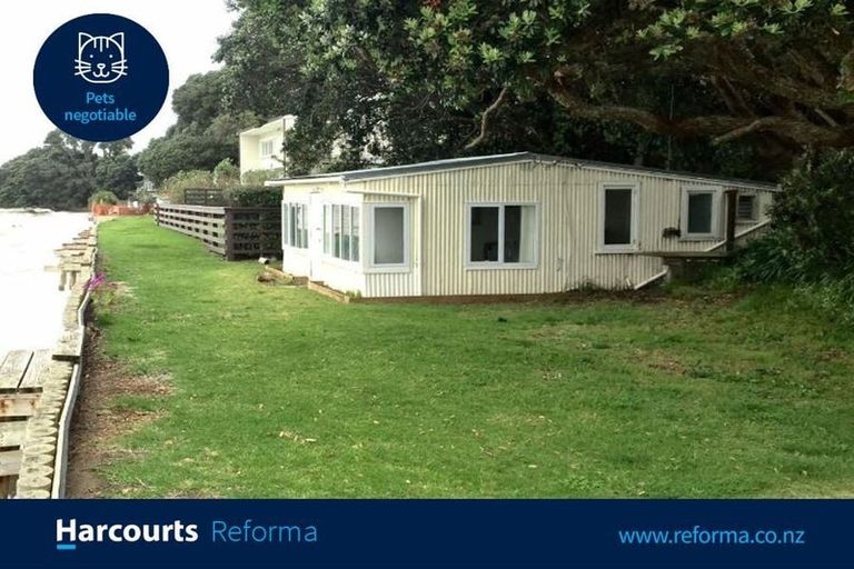 Photo of property in 69 Torkar Road, Clarks Beach, 2122