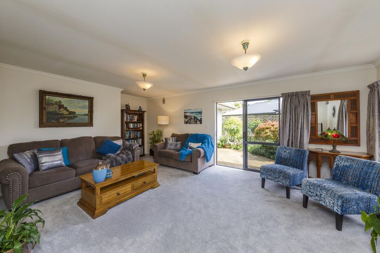 Photo of property in 5 Windsor Street, Terrace End, Palmerston North, 4410