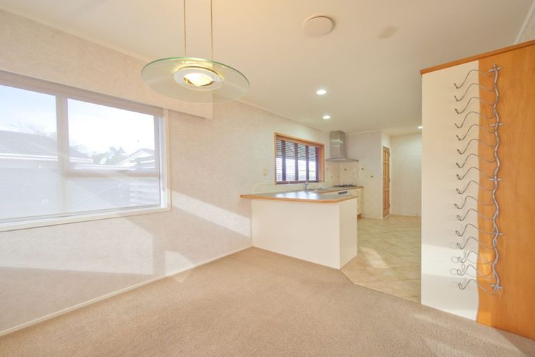 Photo of property in 43 Berwyn Avenue, Takanini, 2112