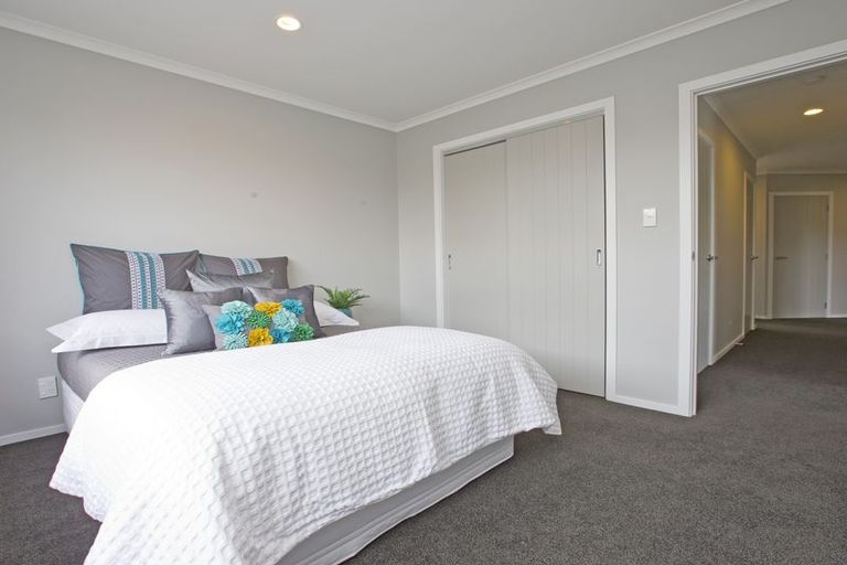 Photo of property in 6 Levi Place, Kelvin Grove, Palmerston North, 4414