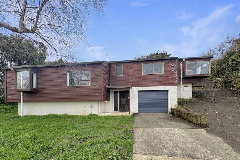 Photo of property in 24 Kent Road, Saint Johns Hill, Whanganui, 4501