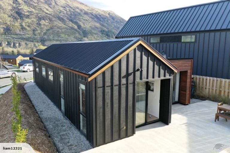 Photo of property in 52 Red Cottage Drive, Lake Hayes, Queenstown, 9304