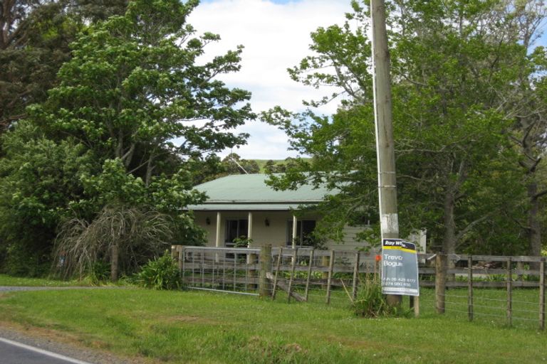 Photo of property in 805 Woodcocks Road, Kaipara Flats, Warkworth, 0981