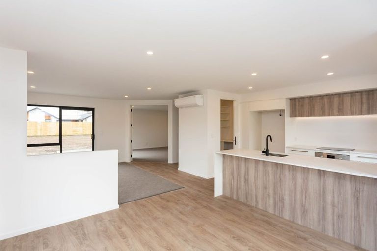 Photo of property in 39 Ridgeland Way, West Melton, 7618