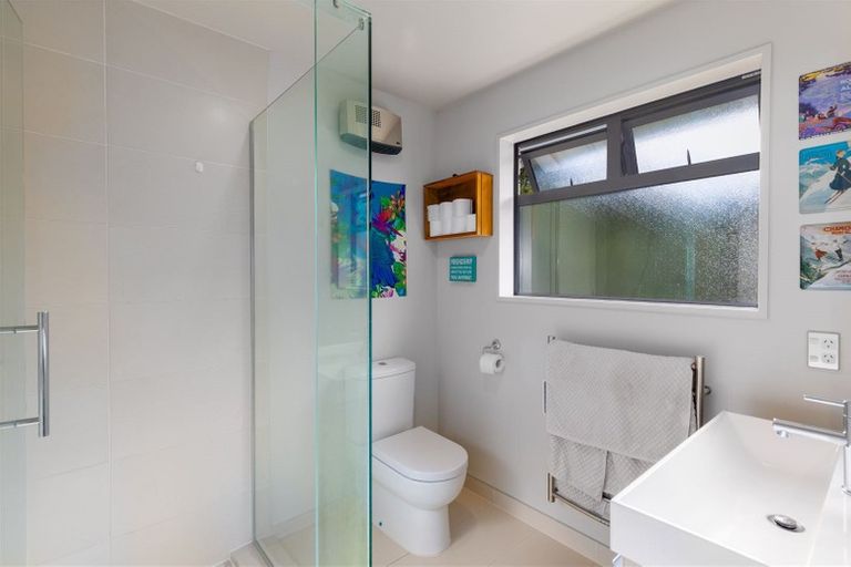 Photo of property in 4 Cordelia Lane, Heathcote Valley, Christchurch, 8022