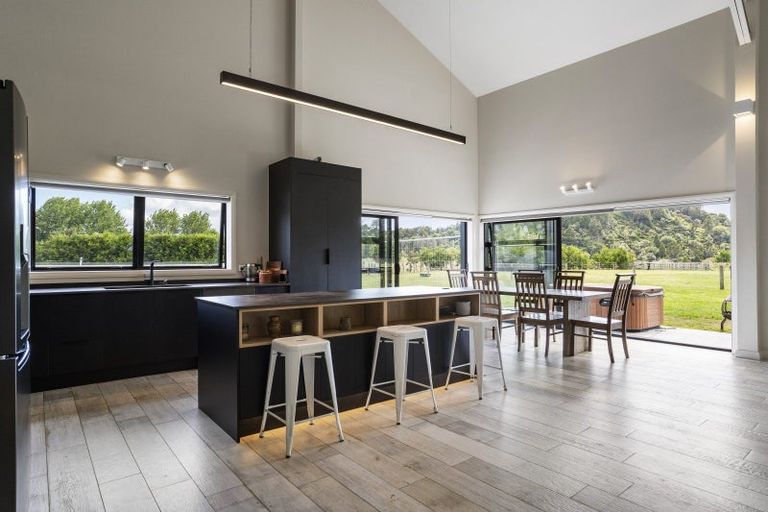 Photo of property in 43 Escott Road, Dairy Flat, Albany, 0794