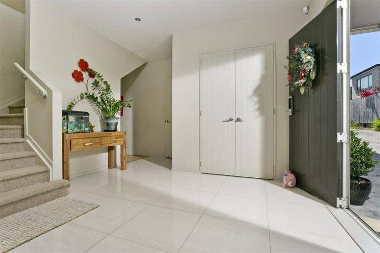 Photo of property in 311a Albany Highway, Rosedale, Auckland, 0632