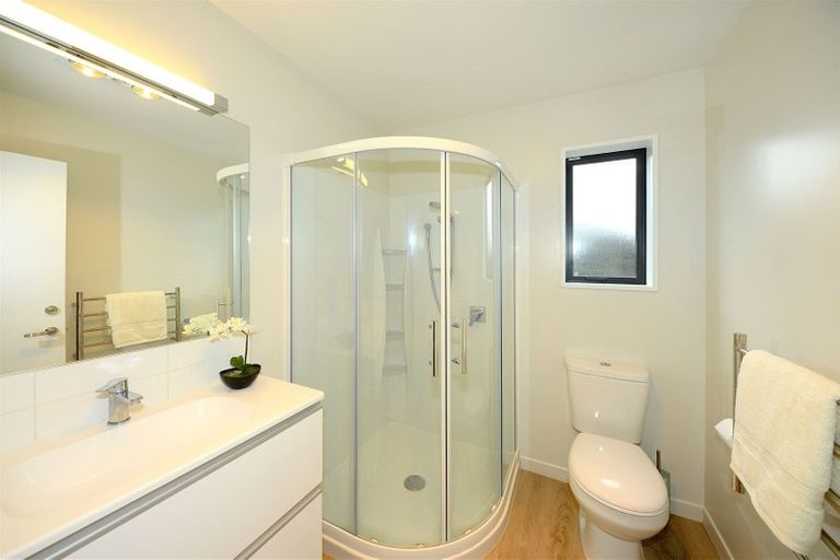 Photo of property in 11 Glenbarr Lane, Broomfield, Christchurch, 8042