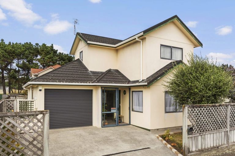 Photo of property in 440 Broadway, Miramar, Wellington, 6022