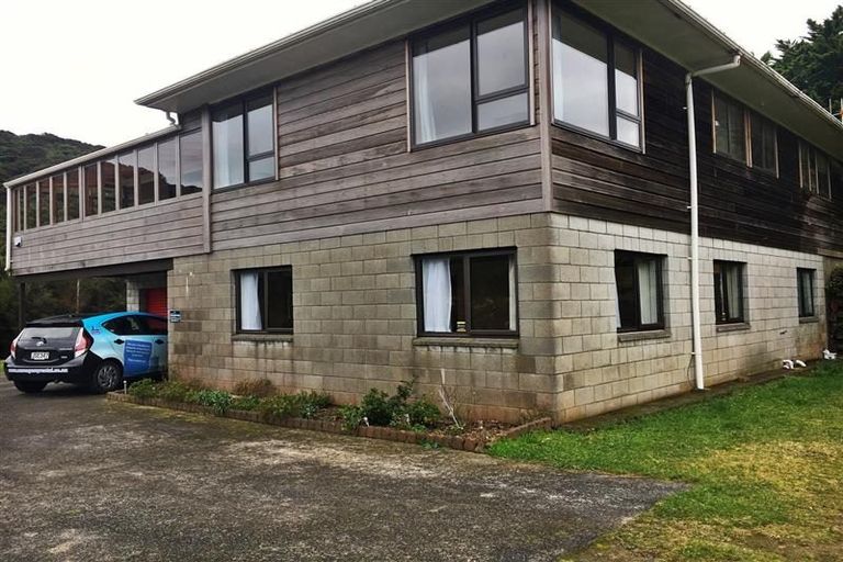 Photo of property in 4 Exmoor Grove, Wainuiomata, Lower Hutt, 5014