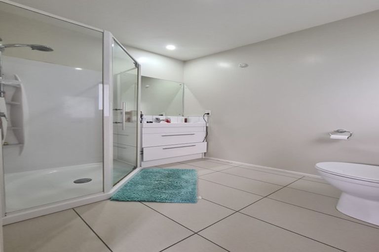 Photo of property in 34a Erlestoke Crescent, Churton Park, Wellington, 6037