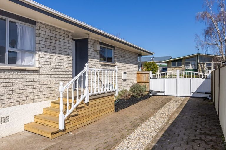 Photo of property in 14 Storey Avenue, Forest Lake, Hamilton, 3200