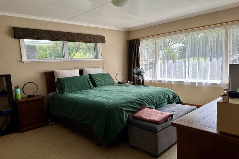 Photo of property in 12 Park Road, West End, Palmerston North, 4412