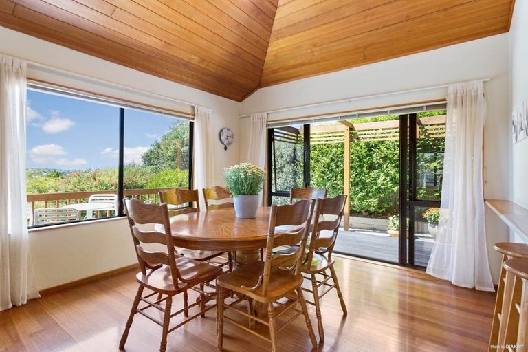 Photo of property in 64 Bayside Drive, Browns Bay, Auckland, 0630