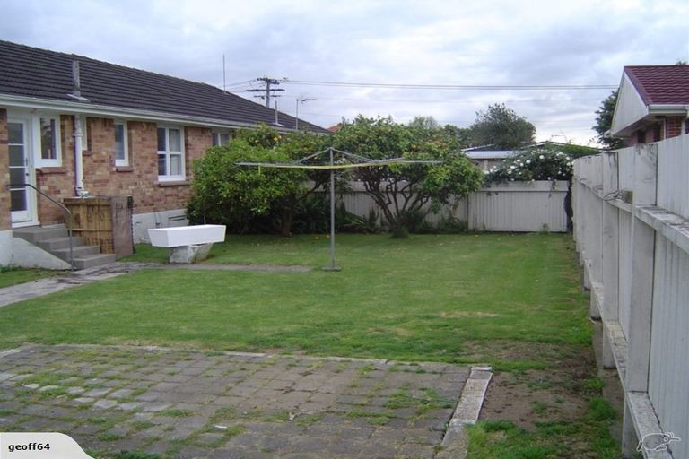 Photo of property in 2 Holden Place, Manukau, Auckland, 2025