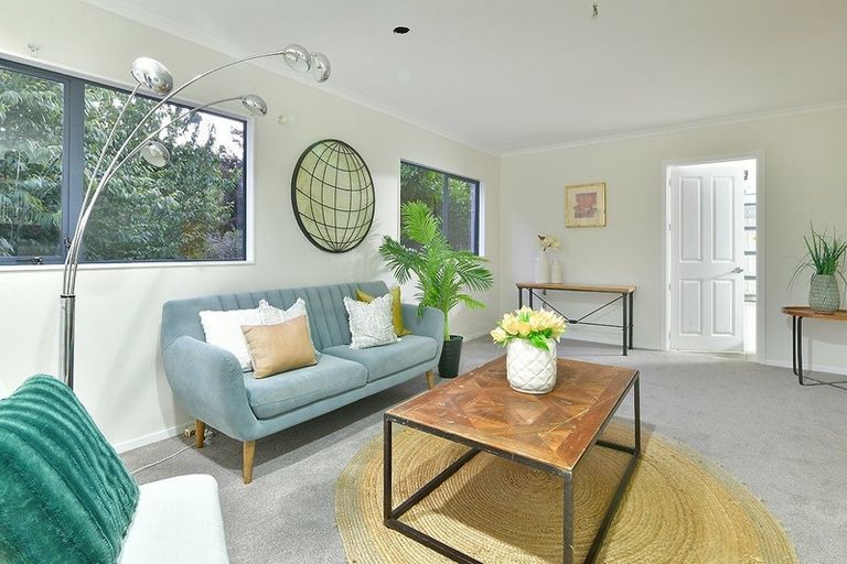 Photo of property in 135 Greenhithe Road, Greenhithe, Auckland, 0632