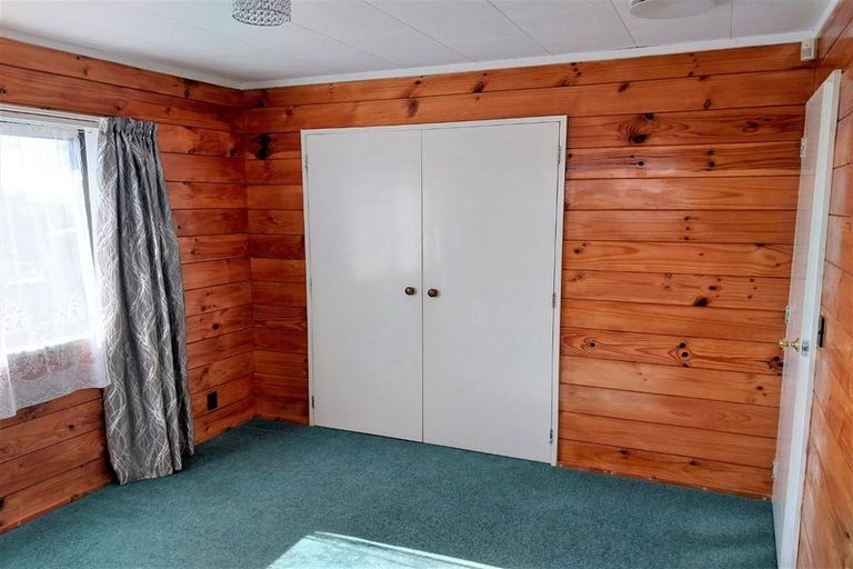 Photo of property in 6 The Bollard, Whitby, Porirua, 5024