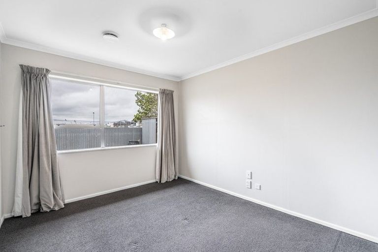 Photo of property in 2/51 Douglas Street, Grasmere, Invercargill, 9810