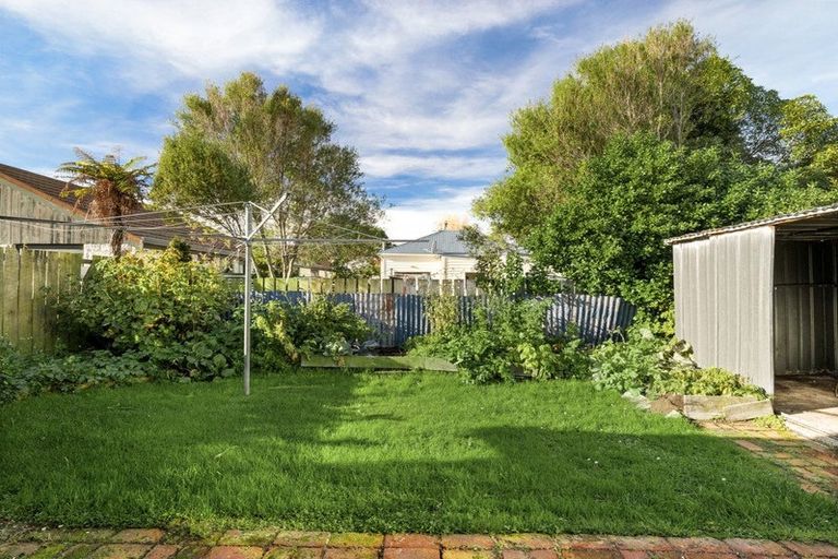Photo of property in 68 Fingall Street, South Dunedin, Dunedin, 9012