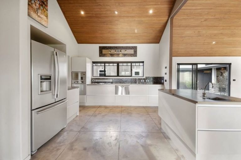 Photo of property in 5 Hitiri Road, Kinloch, Taupo, 3377