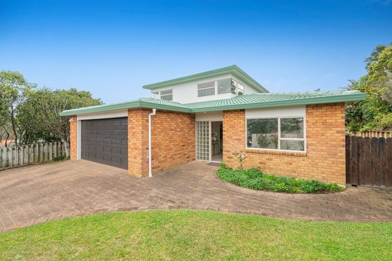 Photo of property in 36 Woodstock Road, Forrest Hill, Auckland, 0620