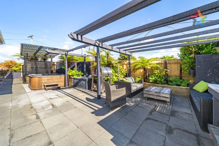 Photo of property in 79 Ararino Street, Trentham, Upper Hutt, 5018