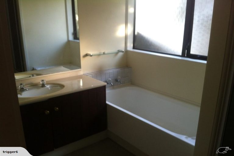 Photo of property in 2/161 Whitford Road, Somerville, Auckland, 2014