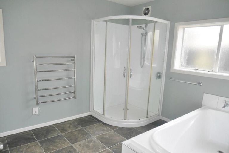 Photo of property in 34 Cadogan Street, Sydenham, Christchurch, 8023